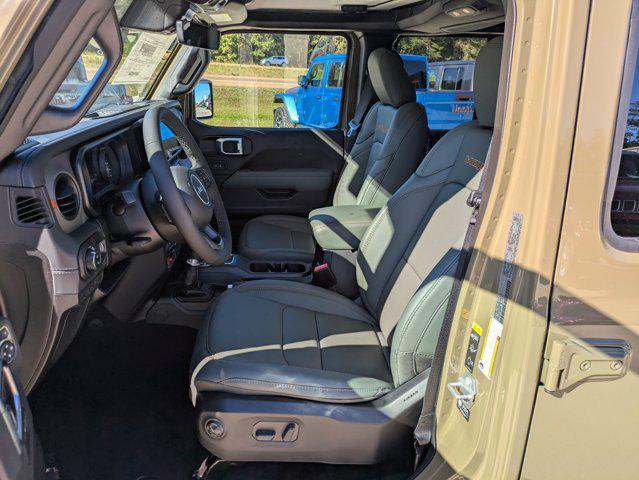 new 2025 Jeep Gladiator car, priced at $65,555