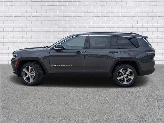 new 2025 Jeep Grand Cherokee L car, priced at $49,928