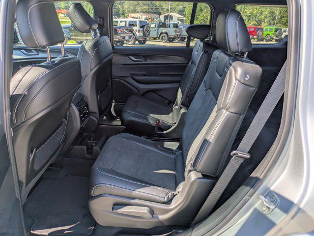 new 2025 Jeep Grand Cherokee L car, priced at $45,575