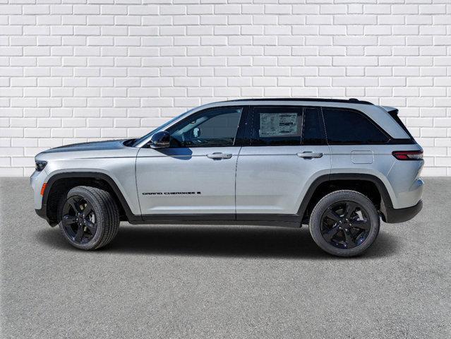 new 2024 Jeep Grand Cherokee car, priced at $48,000