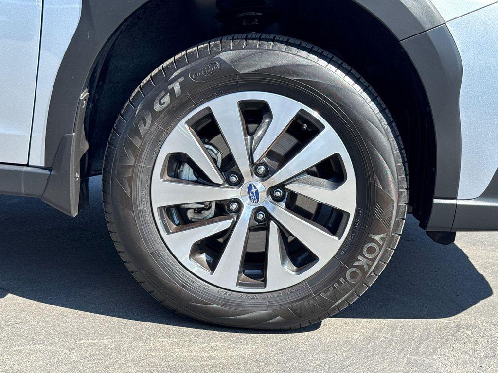 used 2025 Subaru Outback car, priced at $29,466