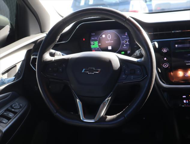 used 2022 Chevrolet Bolt EUV car, priced at $21,995