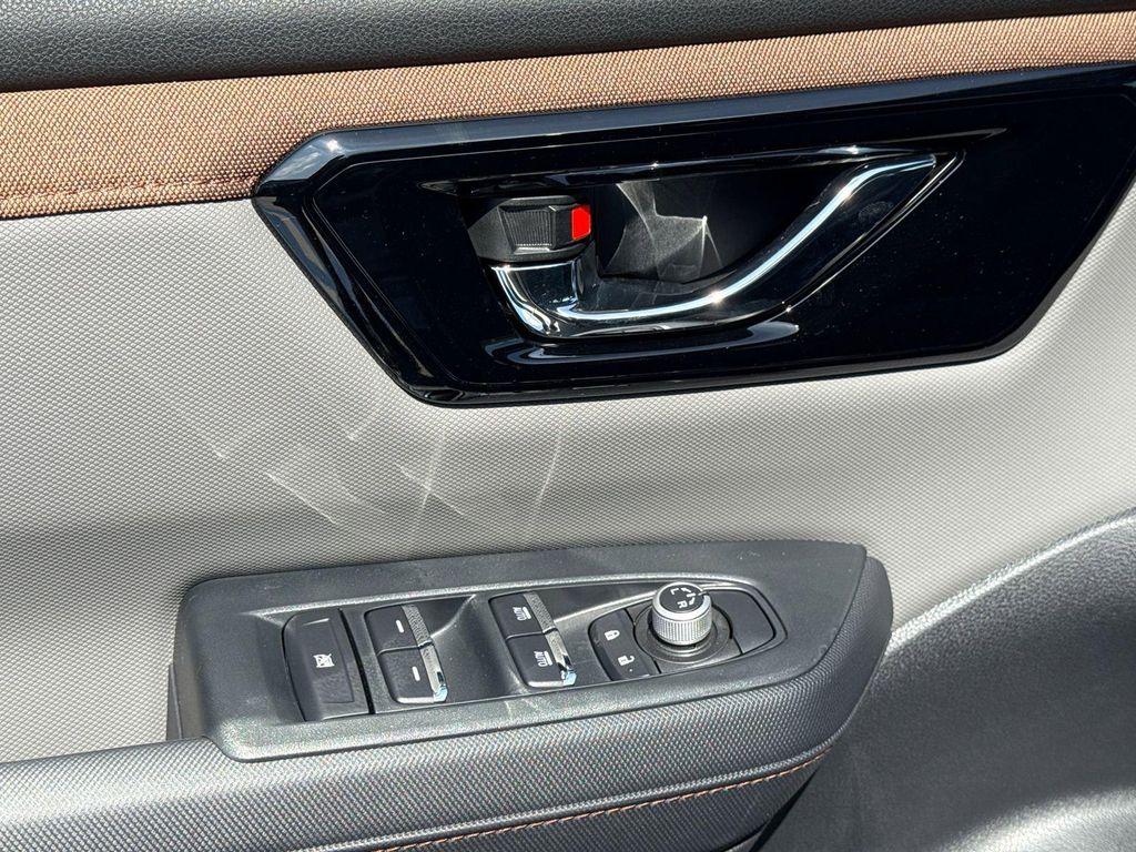 new 2025 Subaru Forester Hybrid car, priced at $42,037