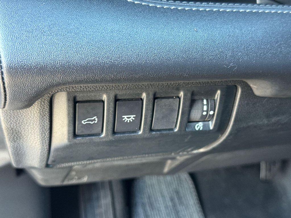 used 2023 Subaru Ascent car, priced at $30,495