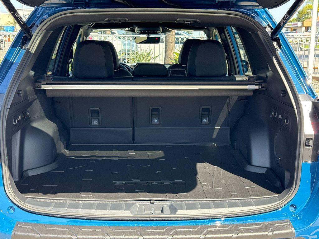new 2025 Subaru Forester car, priced at $40,669
