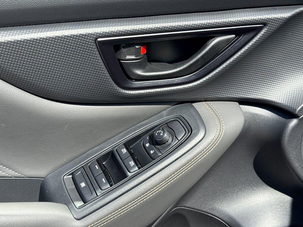 new 2025 Subaru Forester car, priced at $40,669
