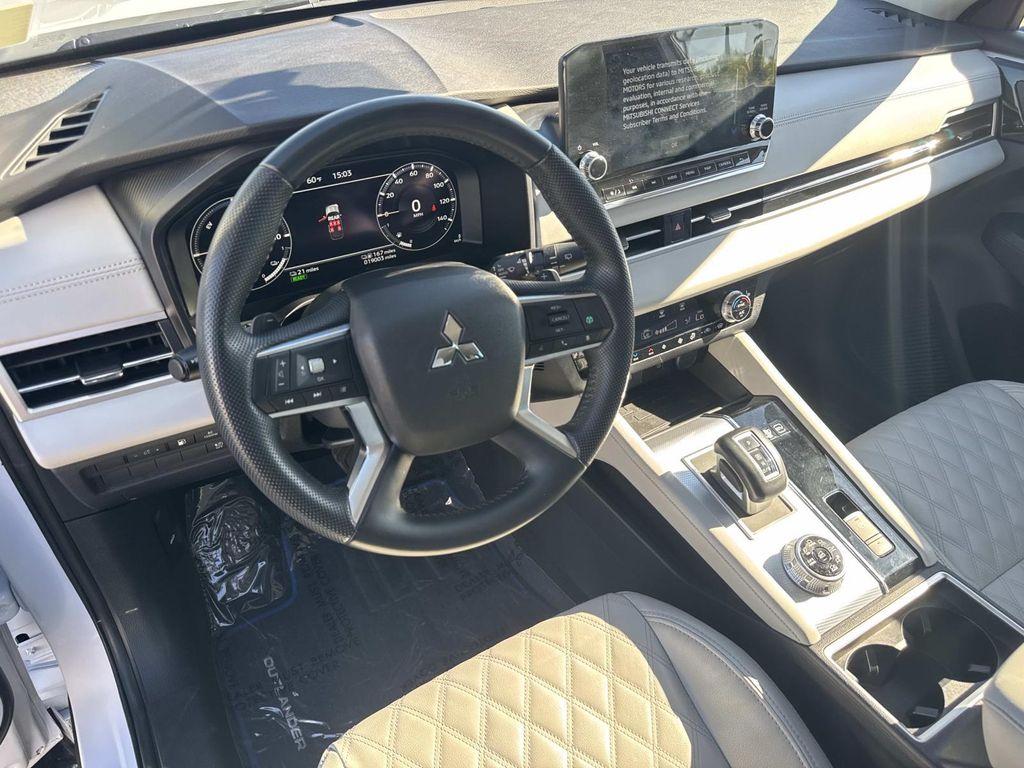 used 2023 Mitsubishi Outlander PHEV car, priced at $29,559