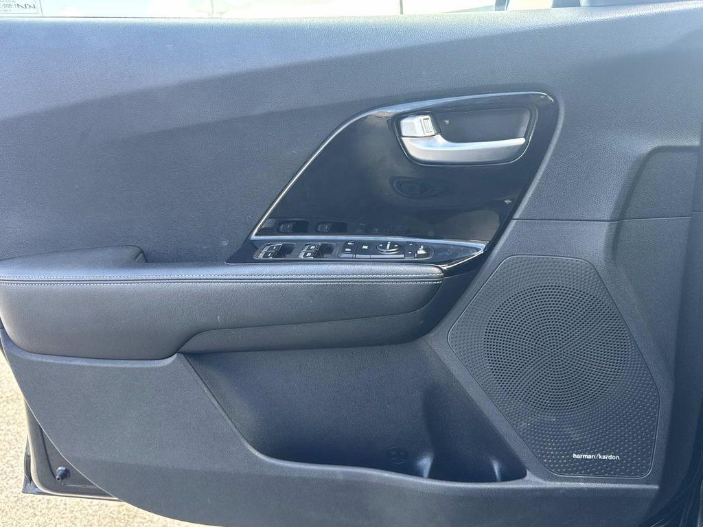 used 2022 Kia Niro EV car, priced at $15,995