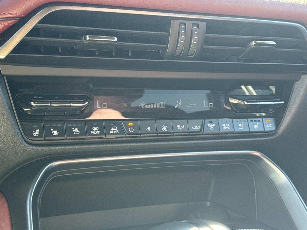 used 2025 Mazda CX-70 car, priced at $40,995