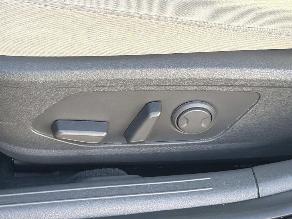 used 2023 Hyundai Sonata car, priced at $18,595