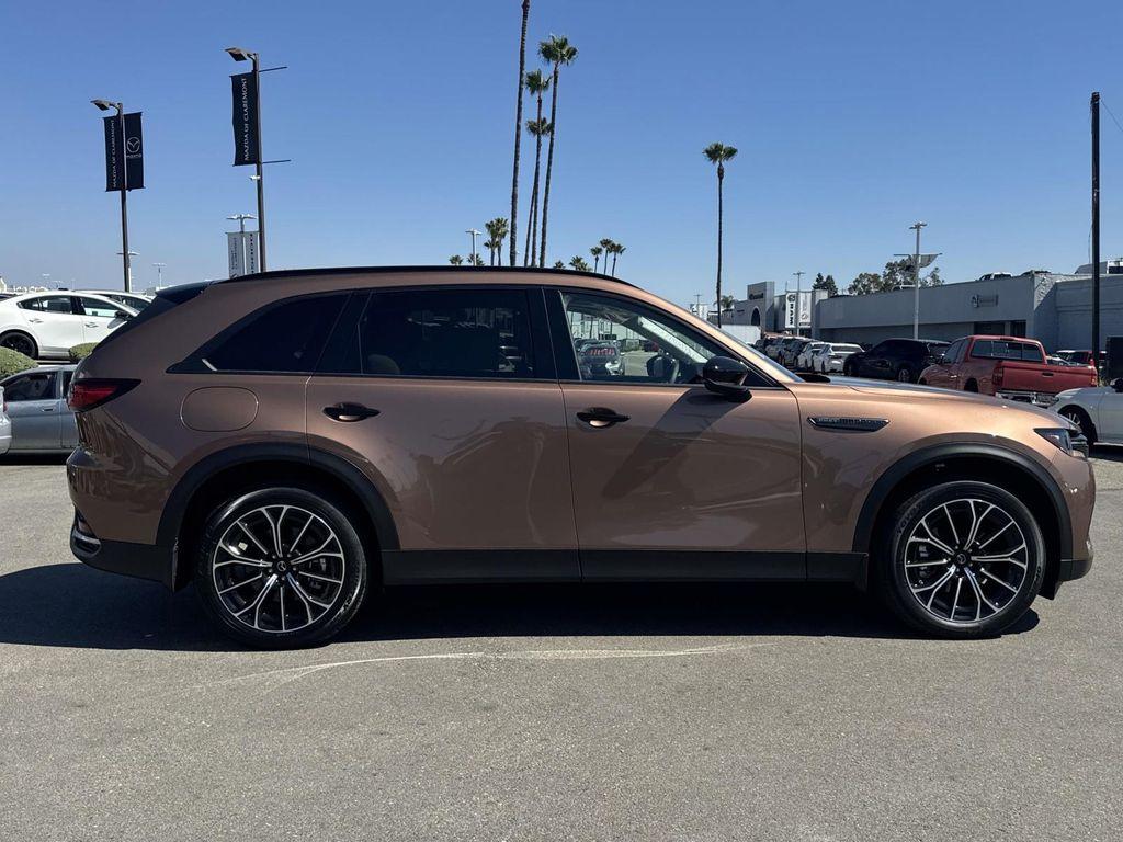 new 2025 Mazda CX-70 PHEV car, priced at $55,738