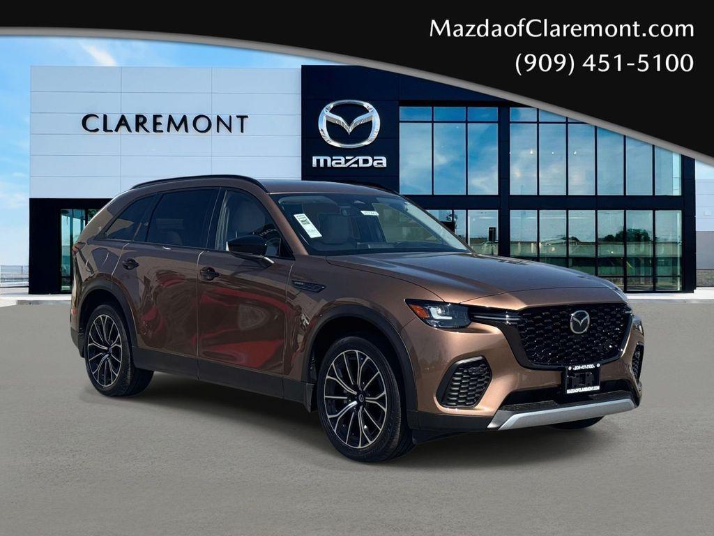 new 2025 Mazda CX-70 PHEV car, priced at $55,738