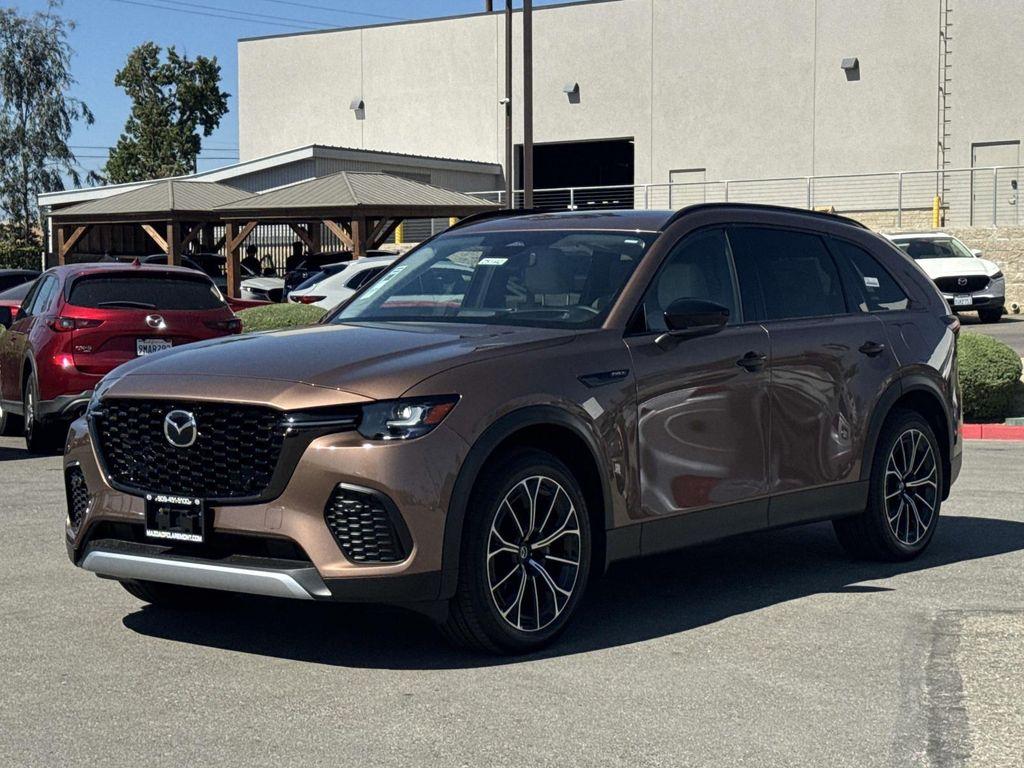 new 2025 Mazda CX-70 PHEV car, priced at $55,738