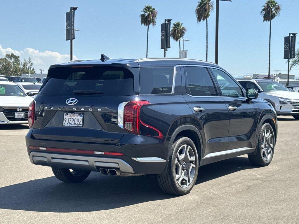used 2024 Hyundai Palisade car, priced at $36,995