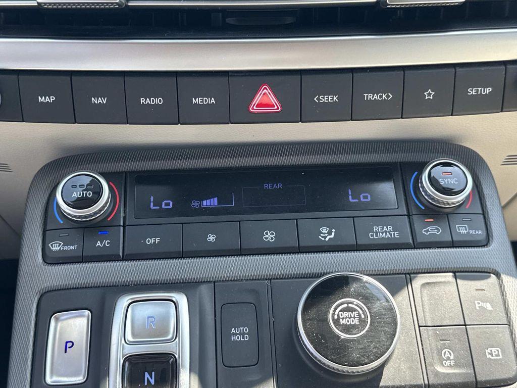 used 2024 Hyundai Palisade car, priced at $36,995
