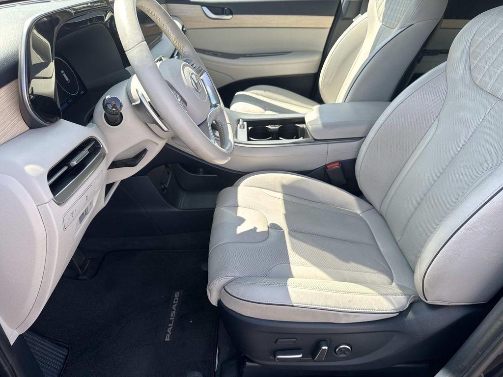 used 2024 Hyundai Palisade car, priced at $36,995