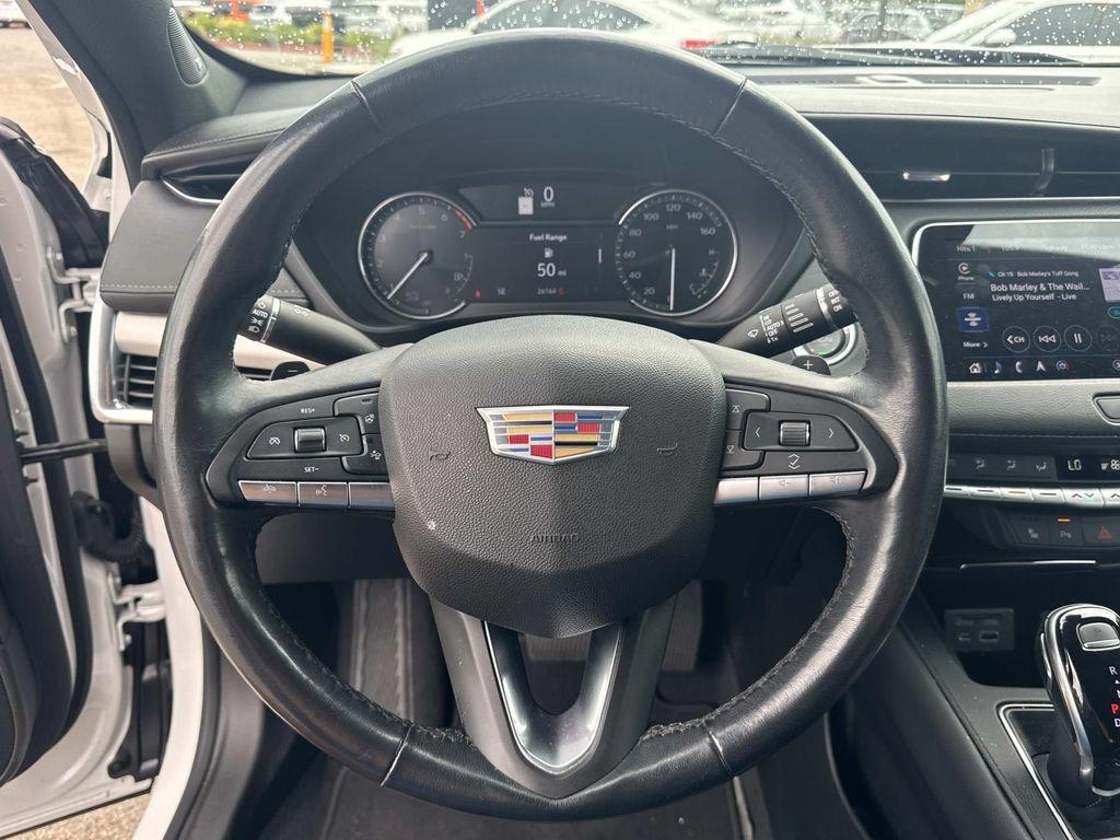 used 2021 Cadillac XT4 car, priced at $25,995