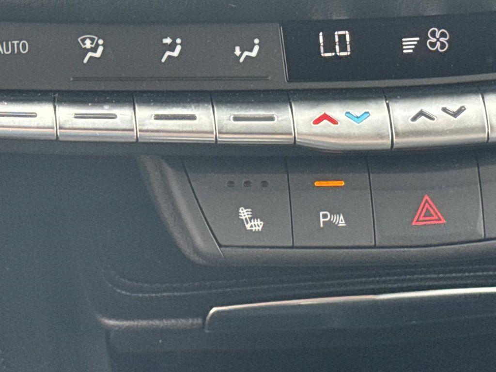 used 2021 Cadillac XT4 car, priced at $25,995