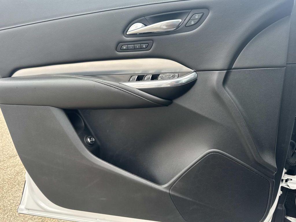 used 2021 Cadillac XT4 car, priced at $25,995