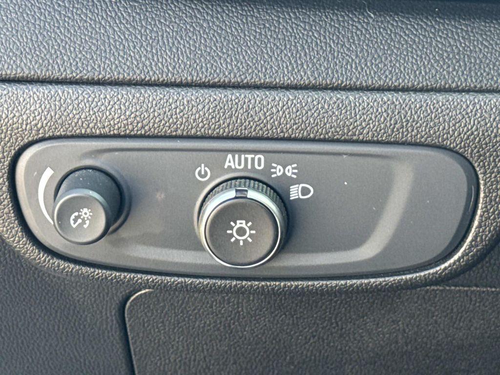 used 2022 Chevrolet Bolt EUV car, priced at $20,595