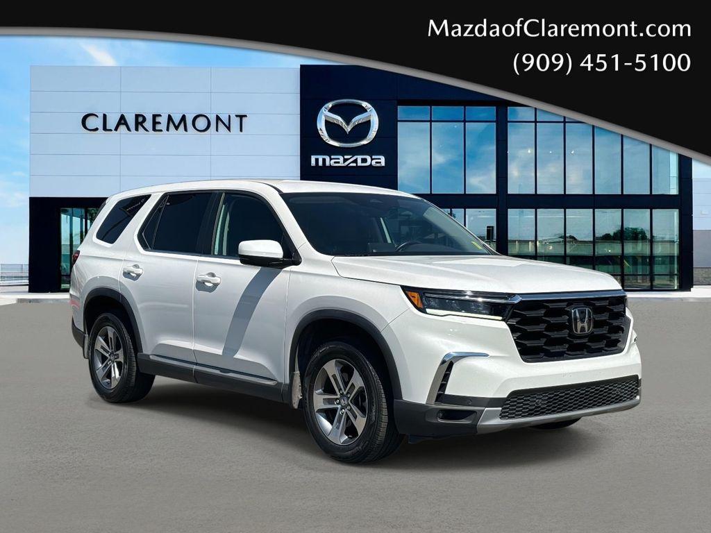 used 2023 Honda Pilot car, priced at $33,595