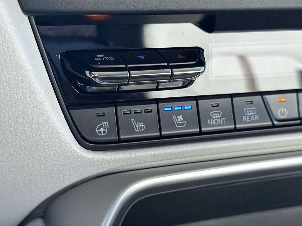 new 2025 Mazda CX-90 car, priced at $54,877