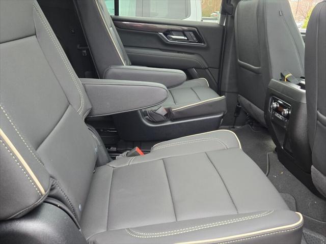 new 2025 GMC Yukon XL car, priced at $79,535
