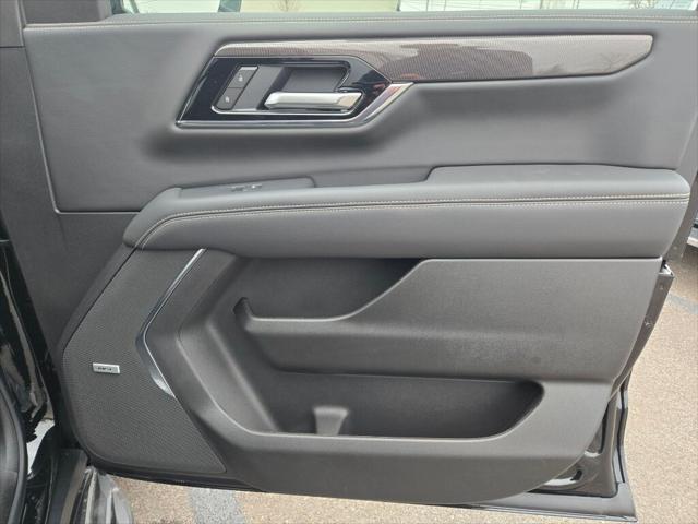new 2025 GMC Yukon XL car, priced at $79,535