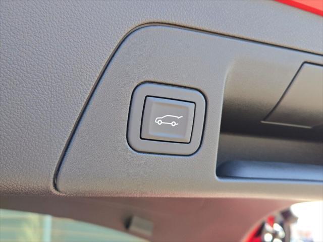 new 2025 Buick Envision car, priced at $44,595