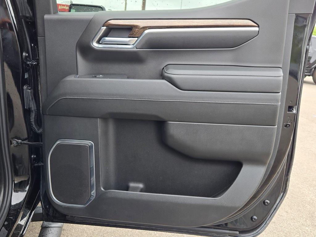 used 2024 GMC Sierra 1500 car, priced at $47,395