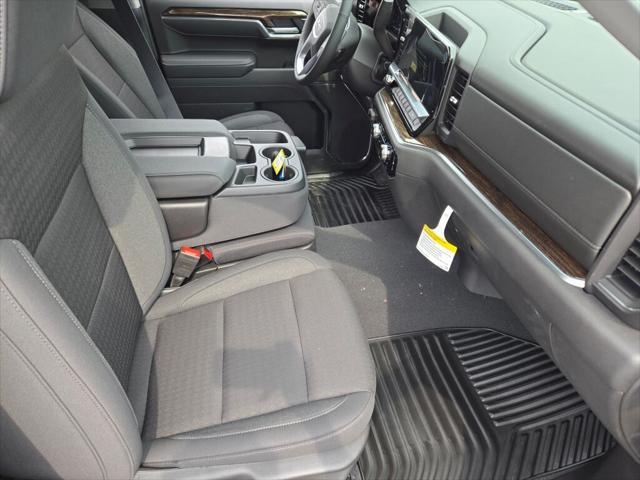 new 2025 GMC Sierra 1500 car, priced at $48,290