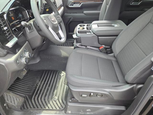 new 2025 GMC Sierra 1500 car, priced at $48,290