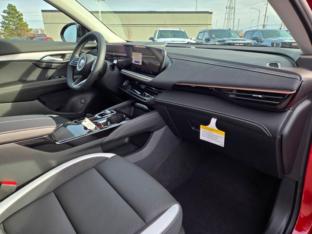new 2025 Buick Envision car, priced at $39,735