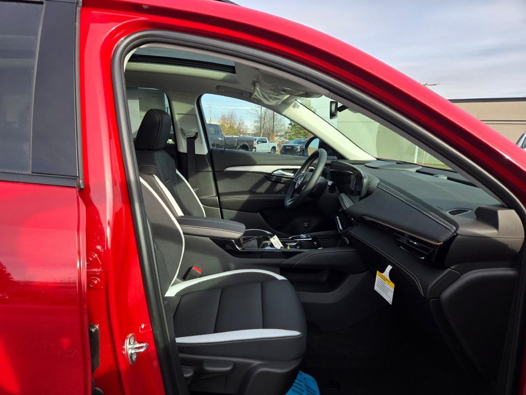 new 2025 Buick Envision car, priced at $39,735