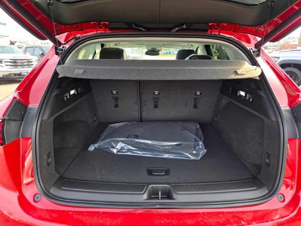 new 2025 Buick Envision car, priced at $38,735