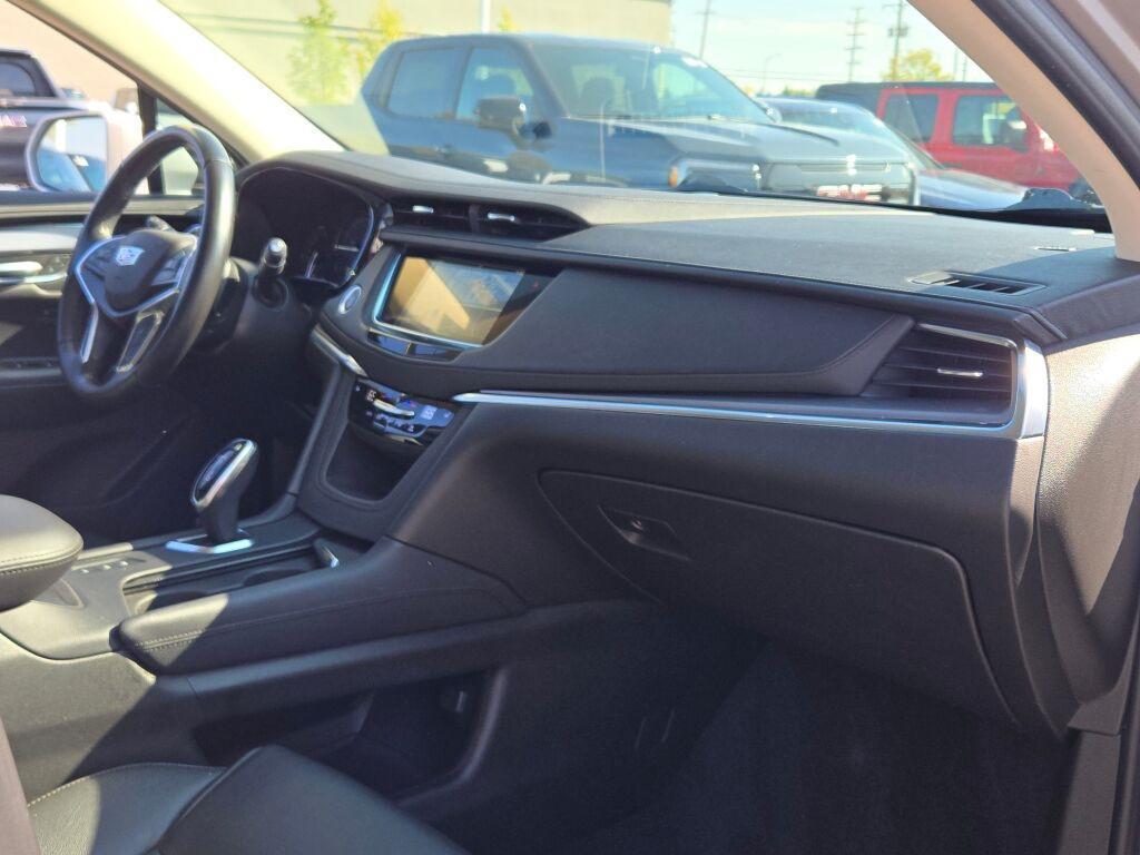 used 2019 Cadillac XT5 car, priced at $22,028