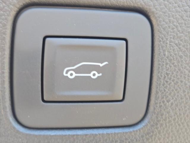new 2025 Buick Envista car, priced at $29,995