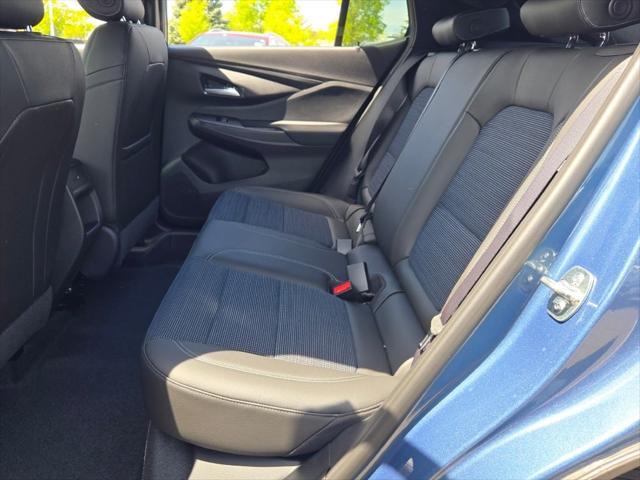 new 2025 Buick Envista car, priced at $26,685