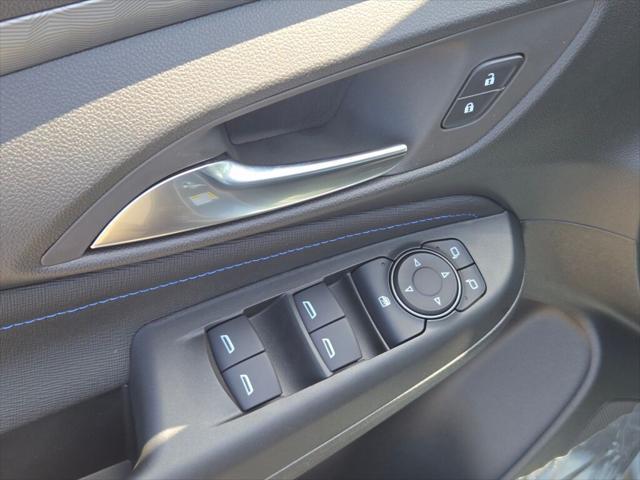 new 2025 Buick Envista car, priced at $26,580