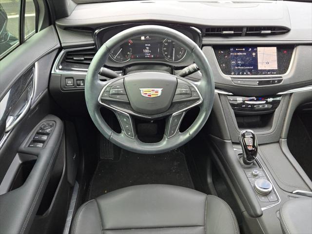 used 2021 Cadillac XT5 car, priced at $30,155