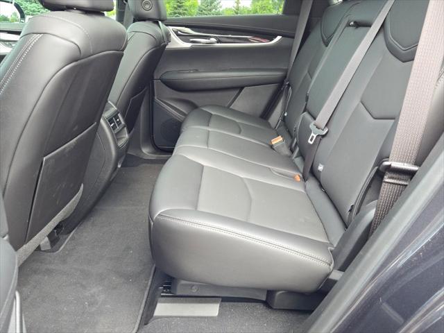 used 2021 Cadillac XT5 car, priced at $30,155