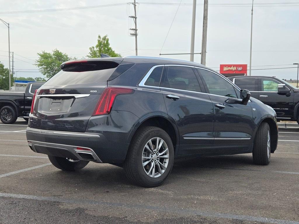 used 2021 Cadillac XT5 car, priced at $30,495