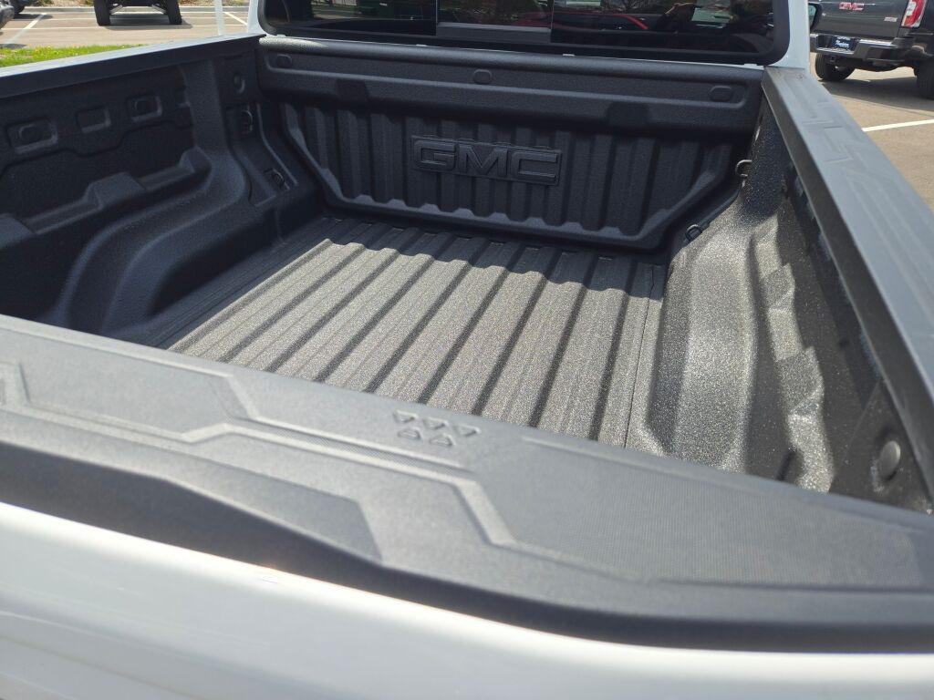 new 2025 GMC Canyon car, priced at $47,175