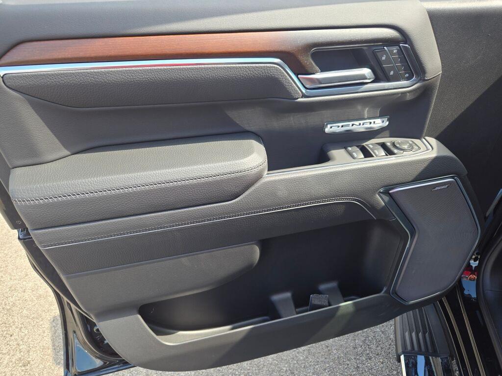 new 2026 GMC Sierra 1500 car, priced at $67,980