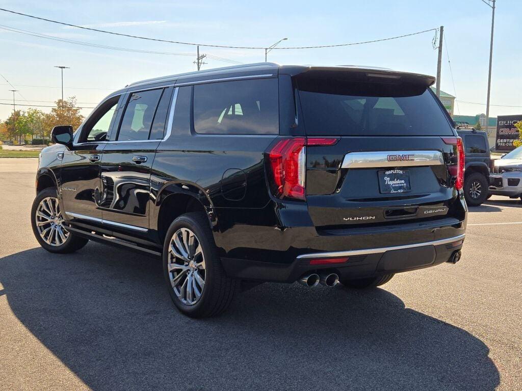 used 2023 GMC Yukon XL car, priced at $61,725