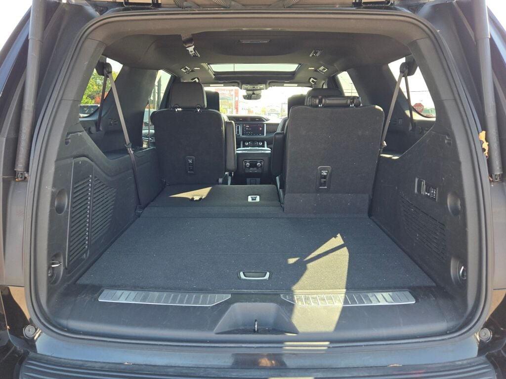 used 2023 GMC Yukon XL car, priced at $61,725