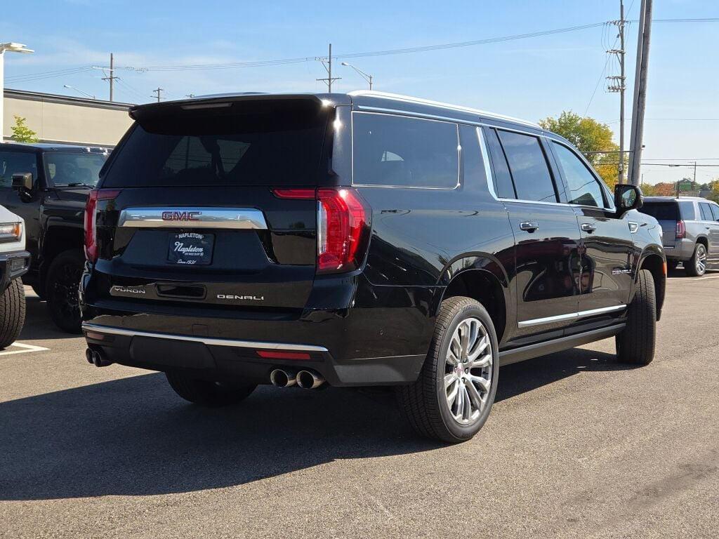 used 2023 GMC Yukon XL car, priced at $61,725
