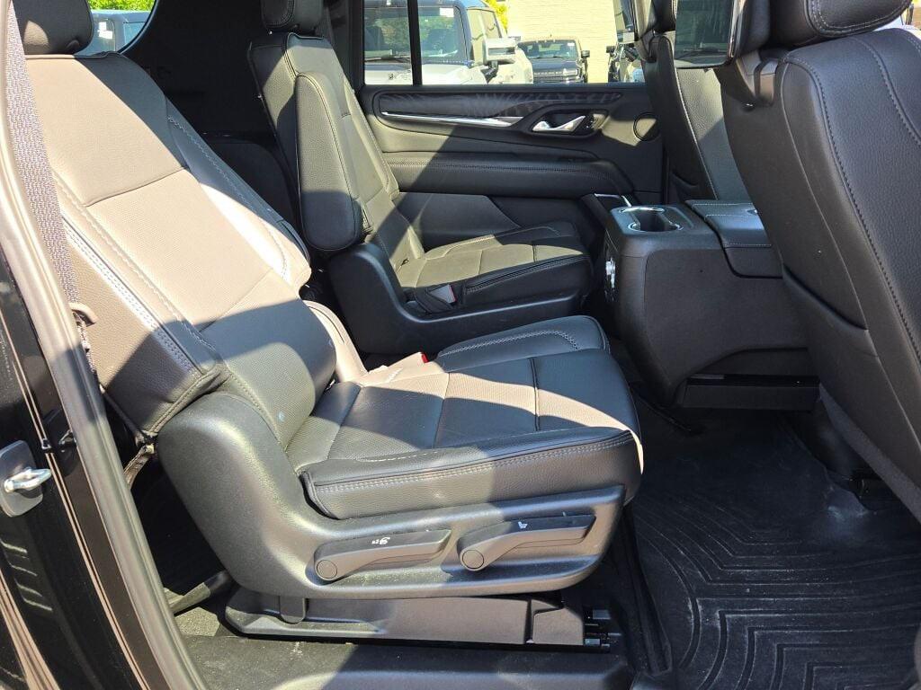 used 2023 GMC Yukon XL car, priced at $61,725