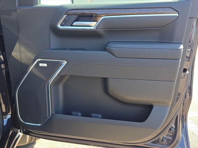 new 2025 GMC Sierra 1500 car, priced at $59,715