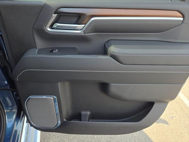 new 2025 GMC Sierra 2500 car, priced at $84,310